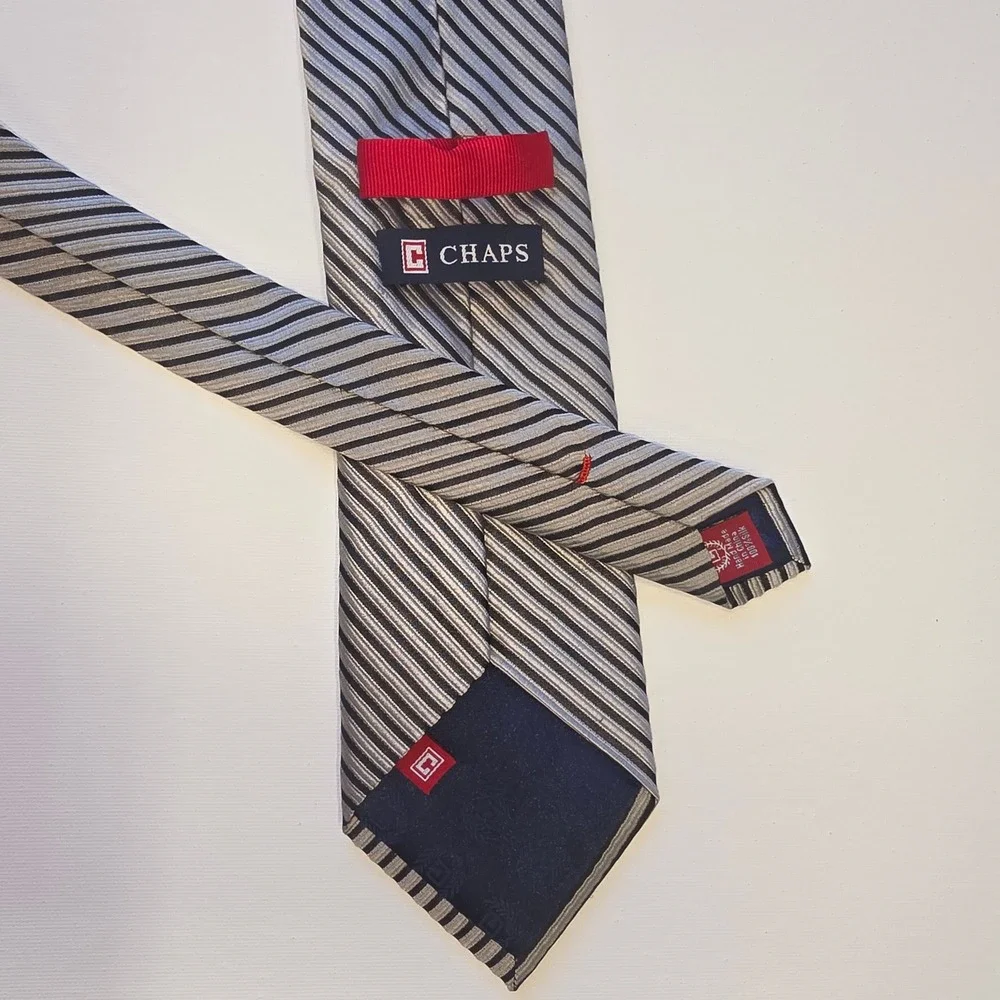 Chaps Mens Silk Necktie Silver Gray Black Diagonal Striped Formal Business Tie